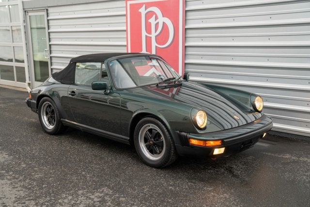 1985 Porsche 911 Carrera Cabriolet