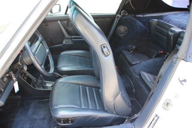 1987 Porsche 911 Carrera Cabriolet