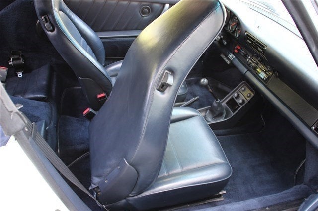 1987 Porsche 911 Carrera Cabriolet