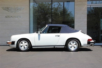 1987 Porsche 911 Carrera Cabriolet