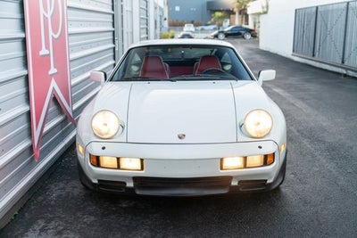 1984 Porsche 928 S
