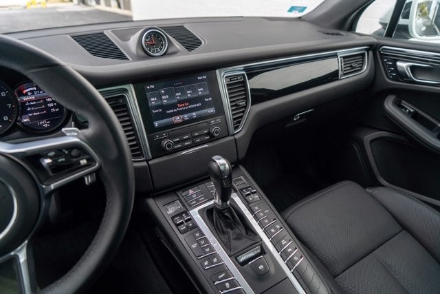 2018 Porsche Macan AWD