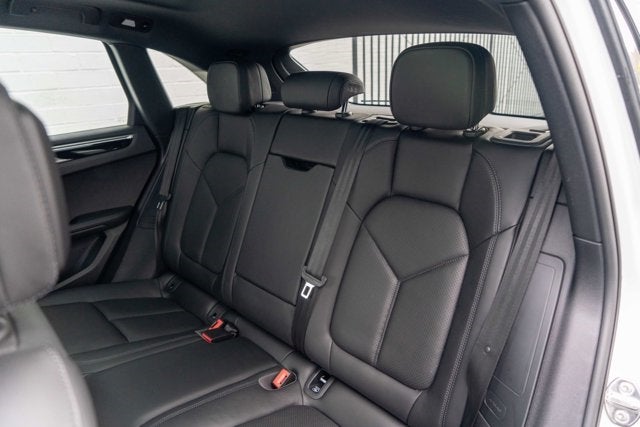 2018 Porsche Macan AWD