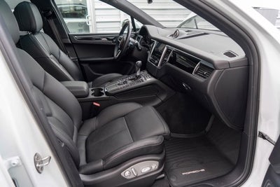 2018 Porsche Macan AWD