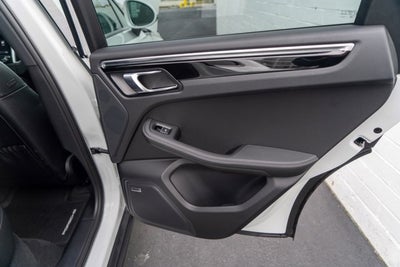 2018 Porsche Macan AWD