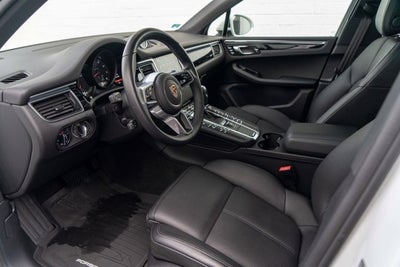 2018 Porsche Macan AWD