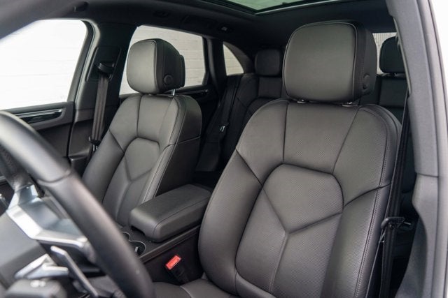 2018 Porsche Macan AWD