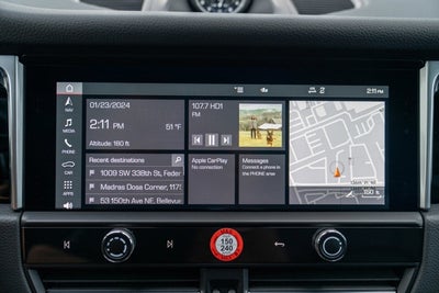 2022 Porsche Macan AWD