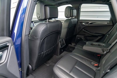 2022 Porsche Macan AWD