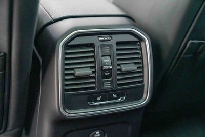 2022 Porsche Macan AWD