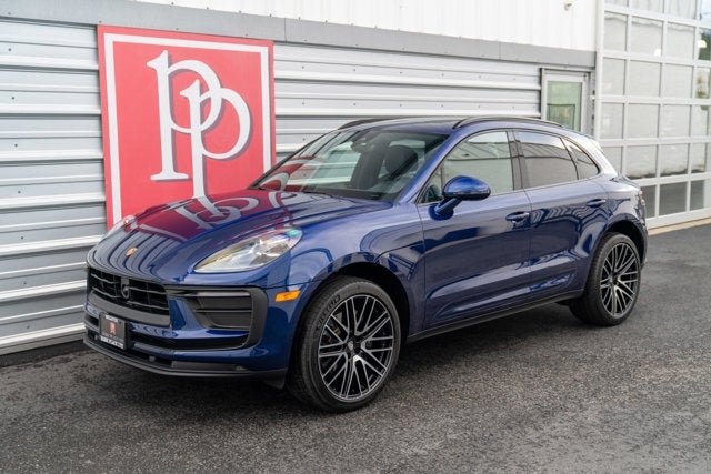 2022 Porsche Macan AWD