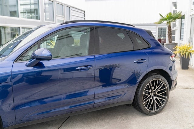 2022 Porsche Macan AWD