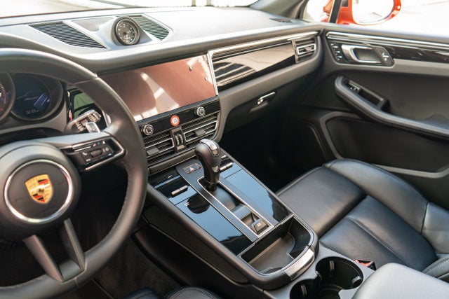 2024 Porsche Macan AWD