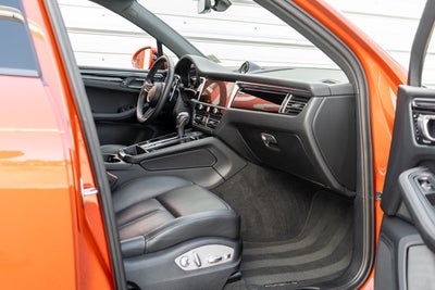 2024 Porsche Macan AWD