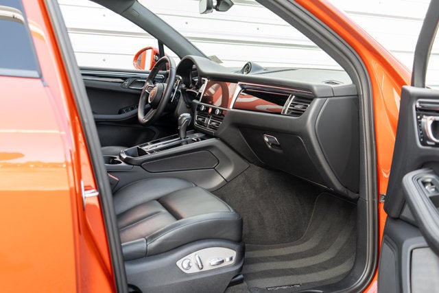 2024 Porsche Macan AWD