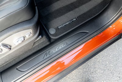 2024 Porsche Macan AWD