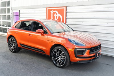2024 Porsche Macan AWD