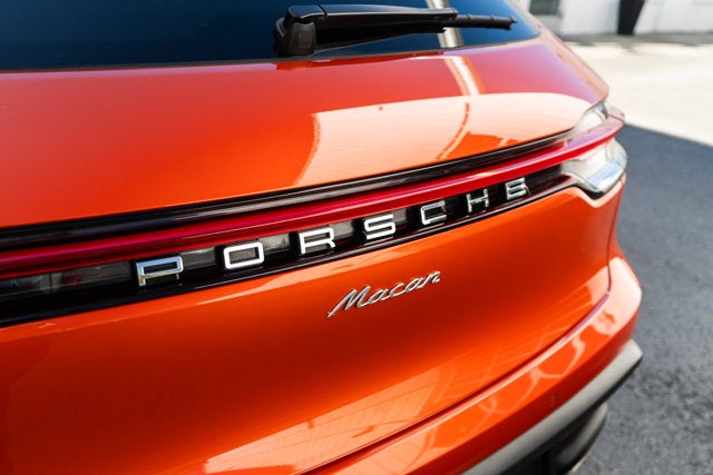 2024 Porsche Macan AWD