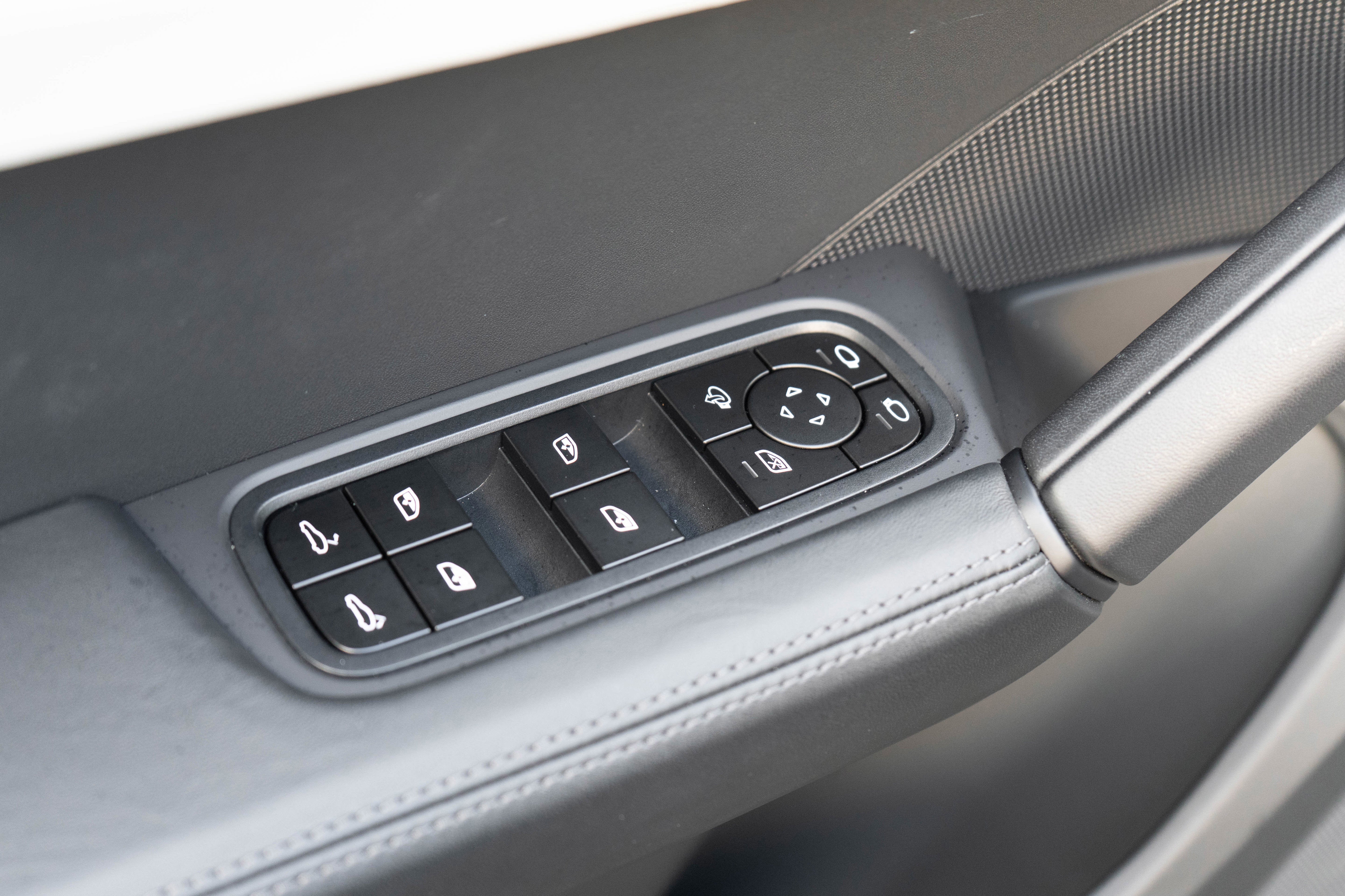 2024 Porsche Cayenne AWD