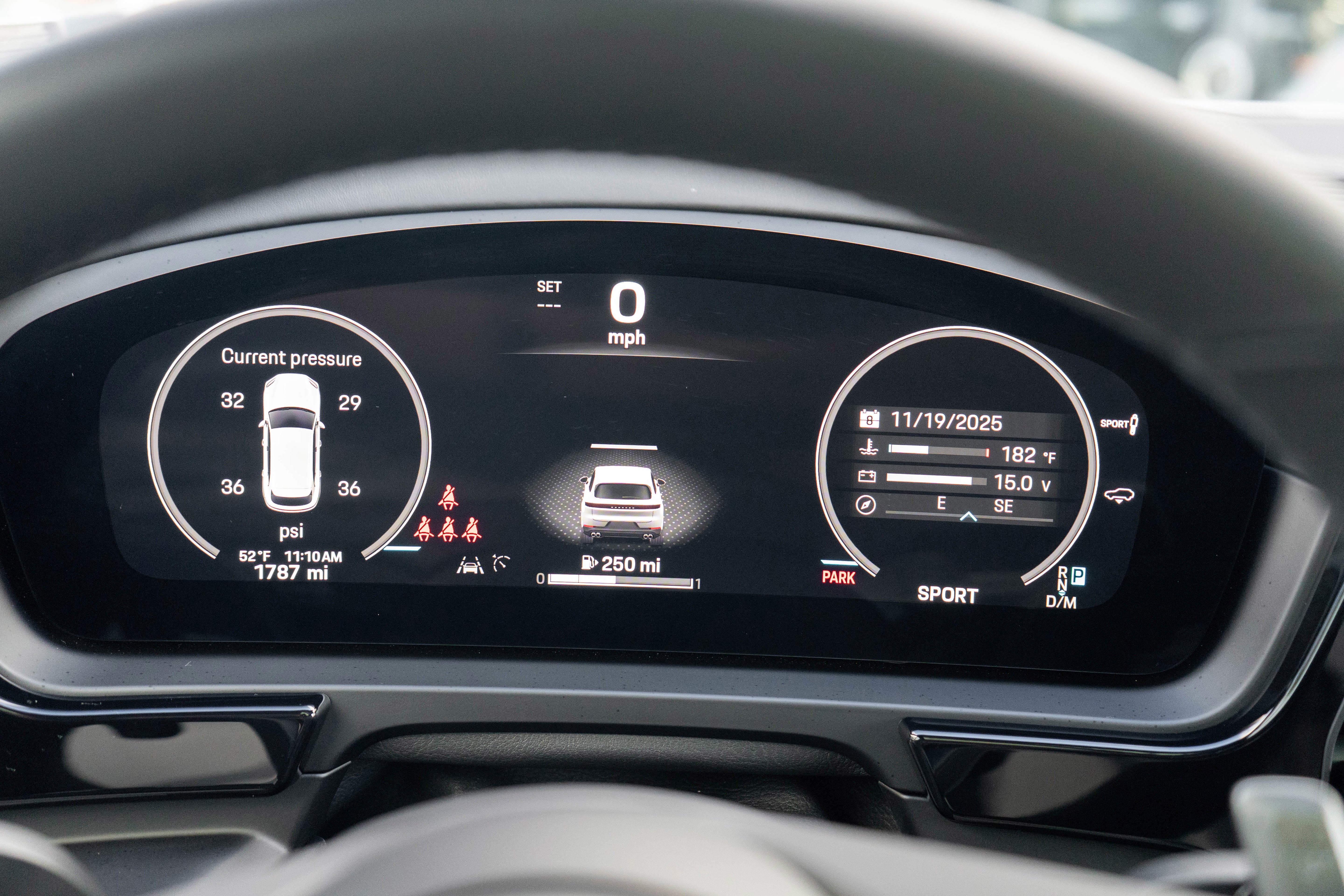 2024 Porsche Cayenne AWD