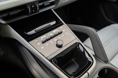2024 Porsche Cayenne AWD
