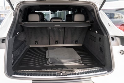 2024 Porsche Cayenne AWD