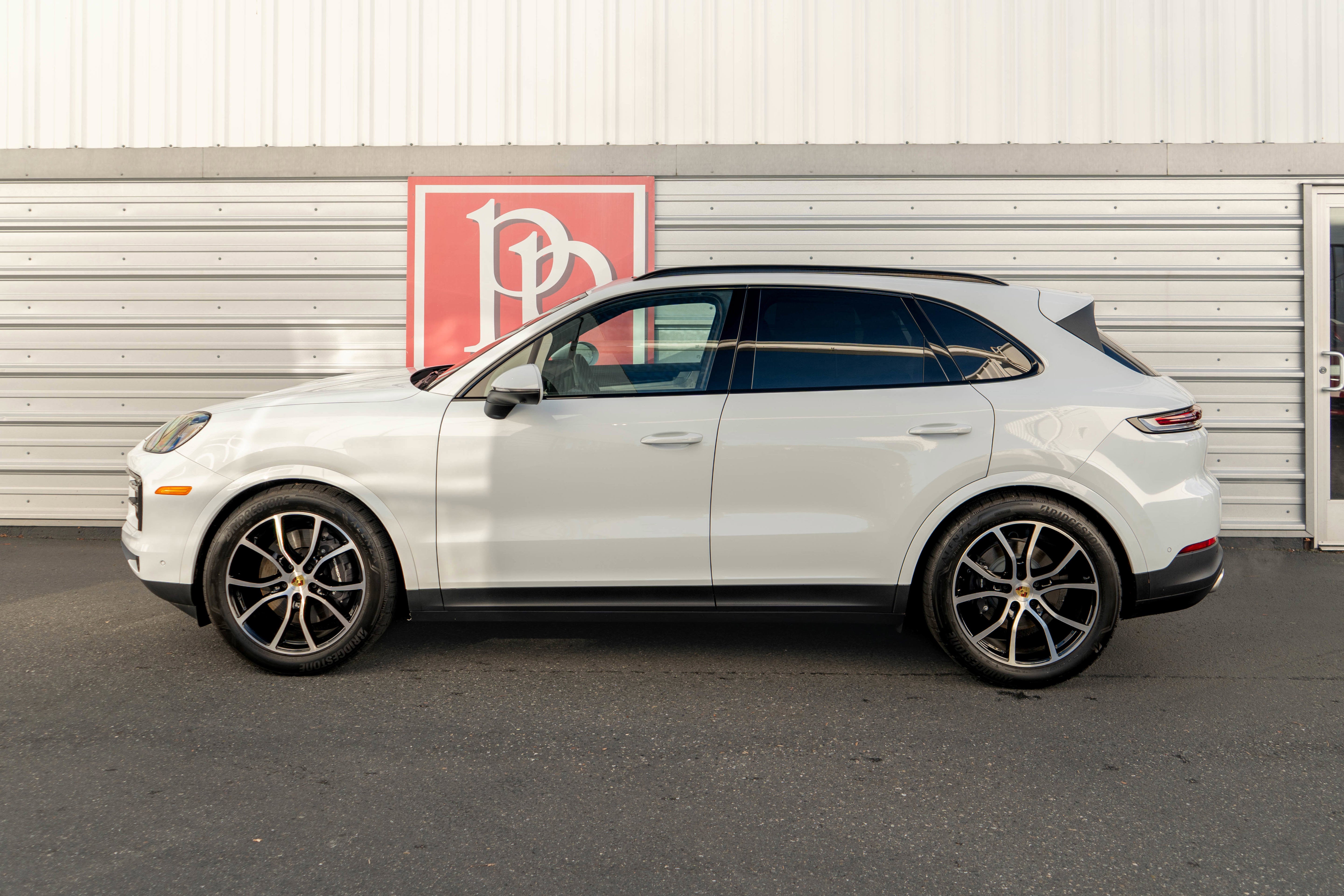2024 Porsche Cayenne AWD