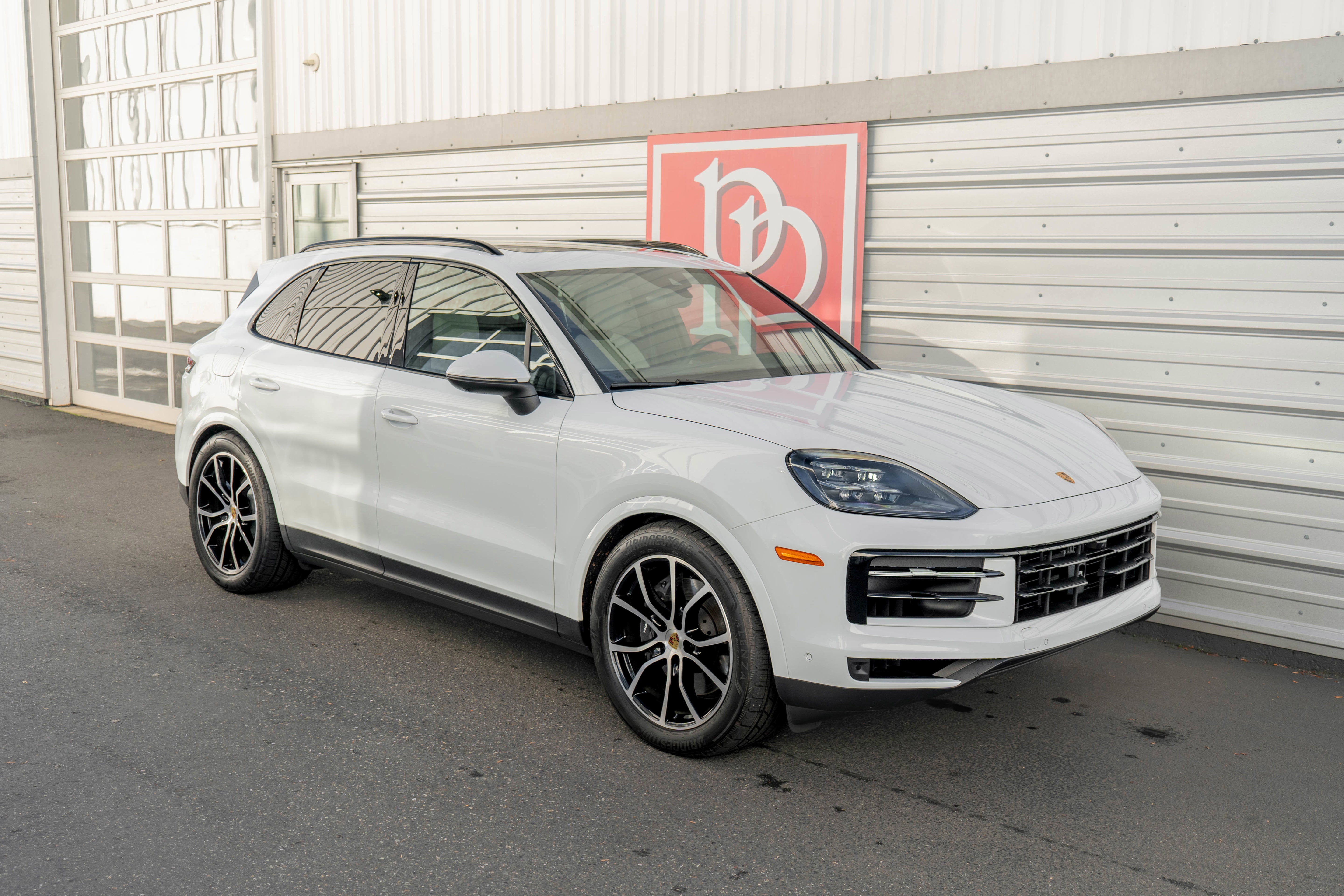2024 Porsche Cayenne AWD