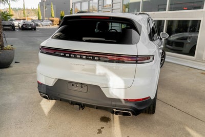 2024 Porsche Cayenne AWD