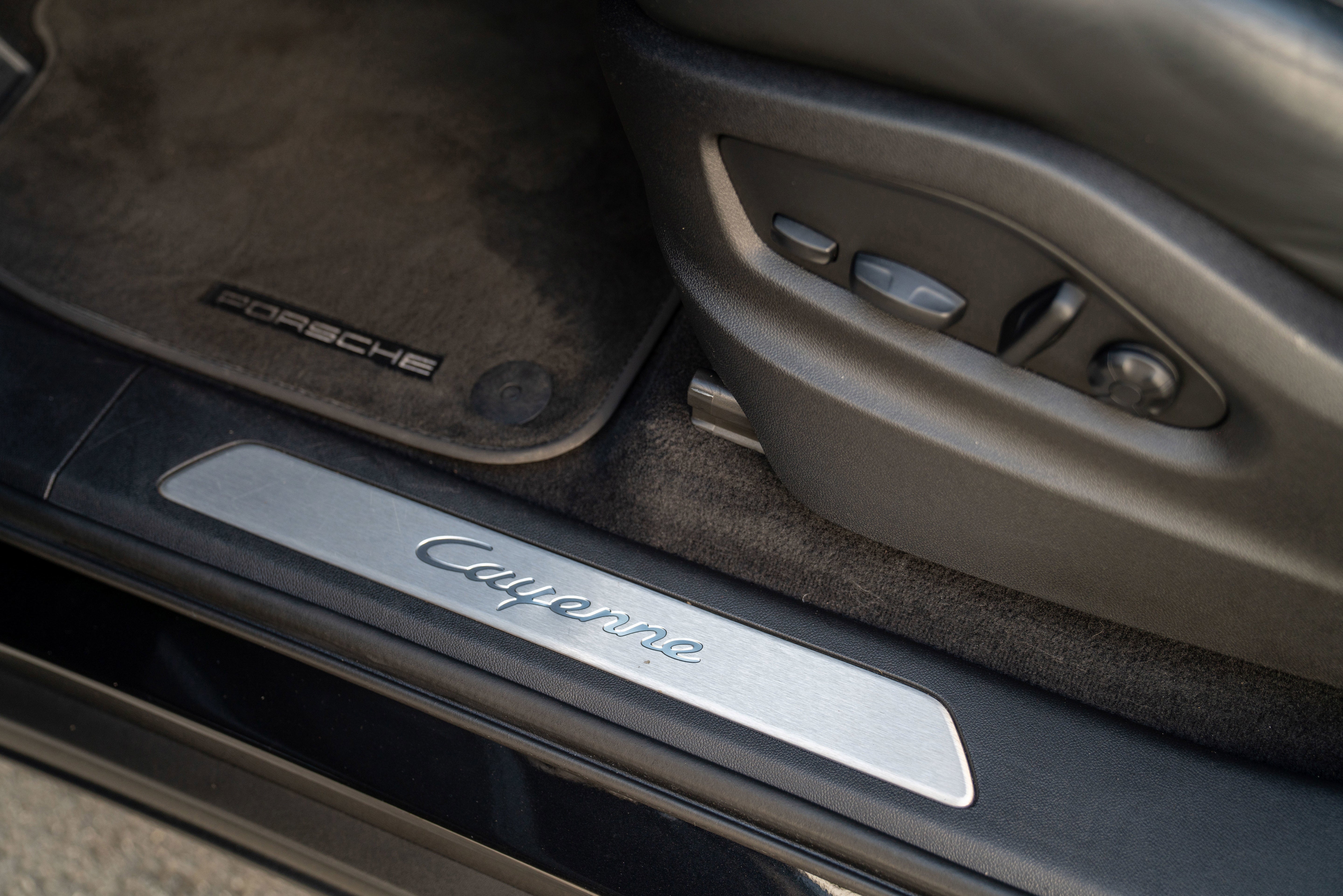 2022 Porsche Cayenne AWD