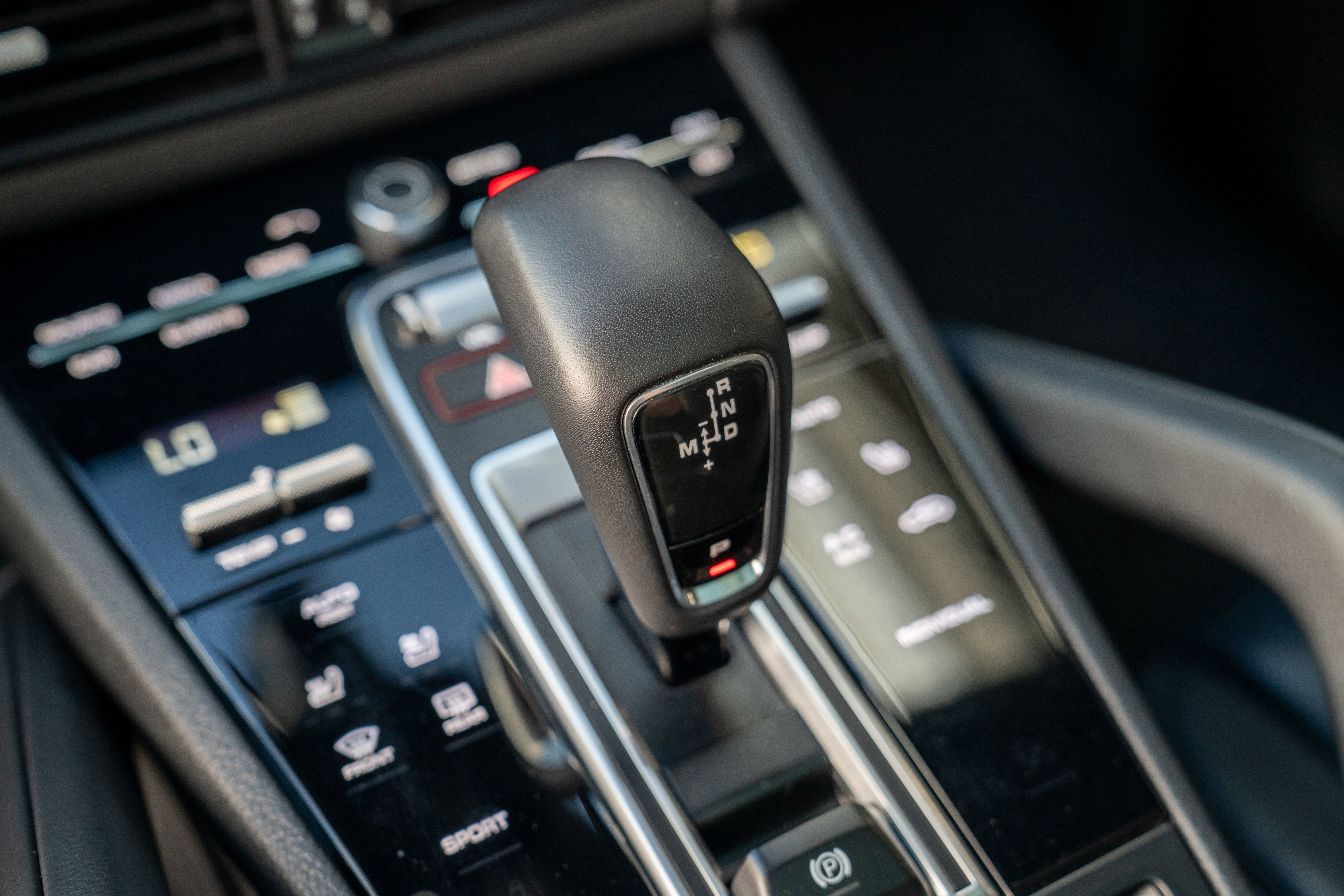 2022 Porsche Cayenne AWD