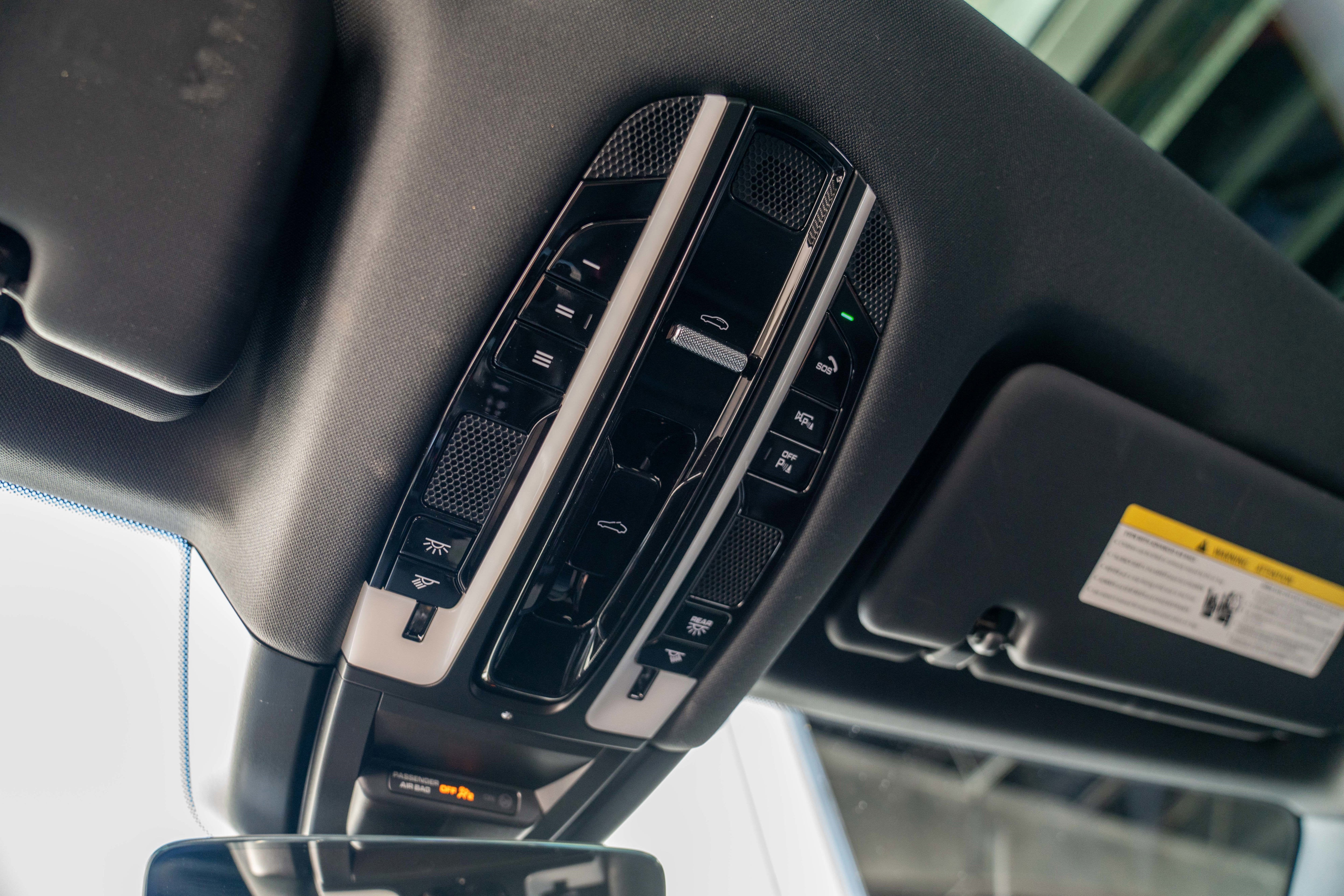 2022 Porsche Cayenne AWD