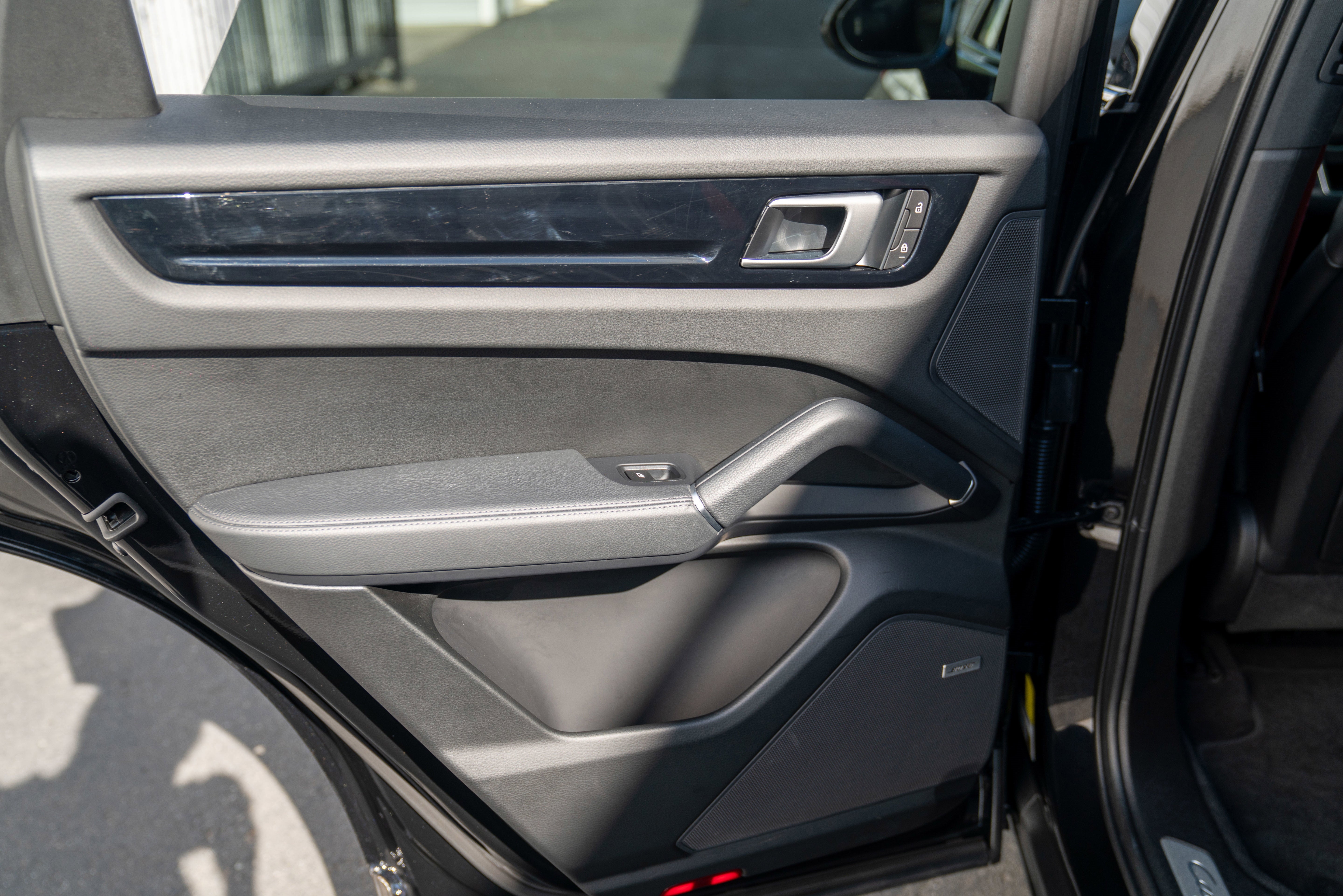 2022 Porsche Cayenne AWD