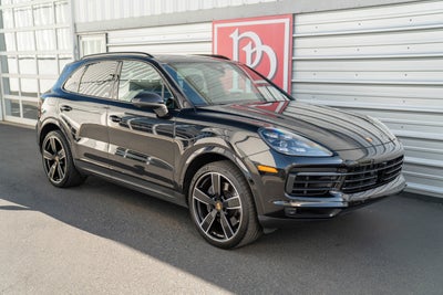2022 Porsche Cayenne AWD