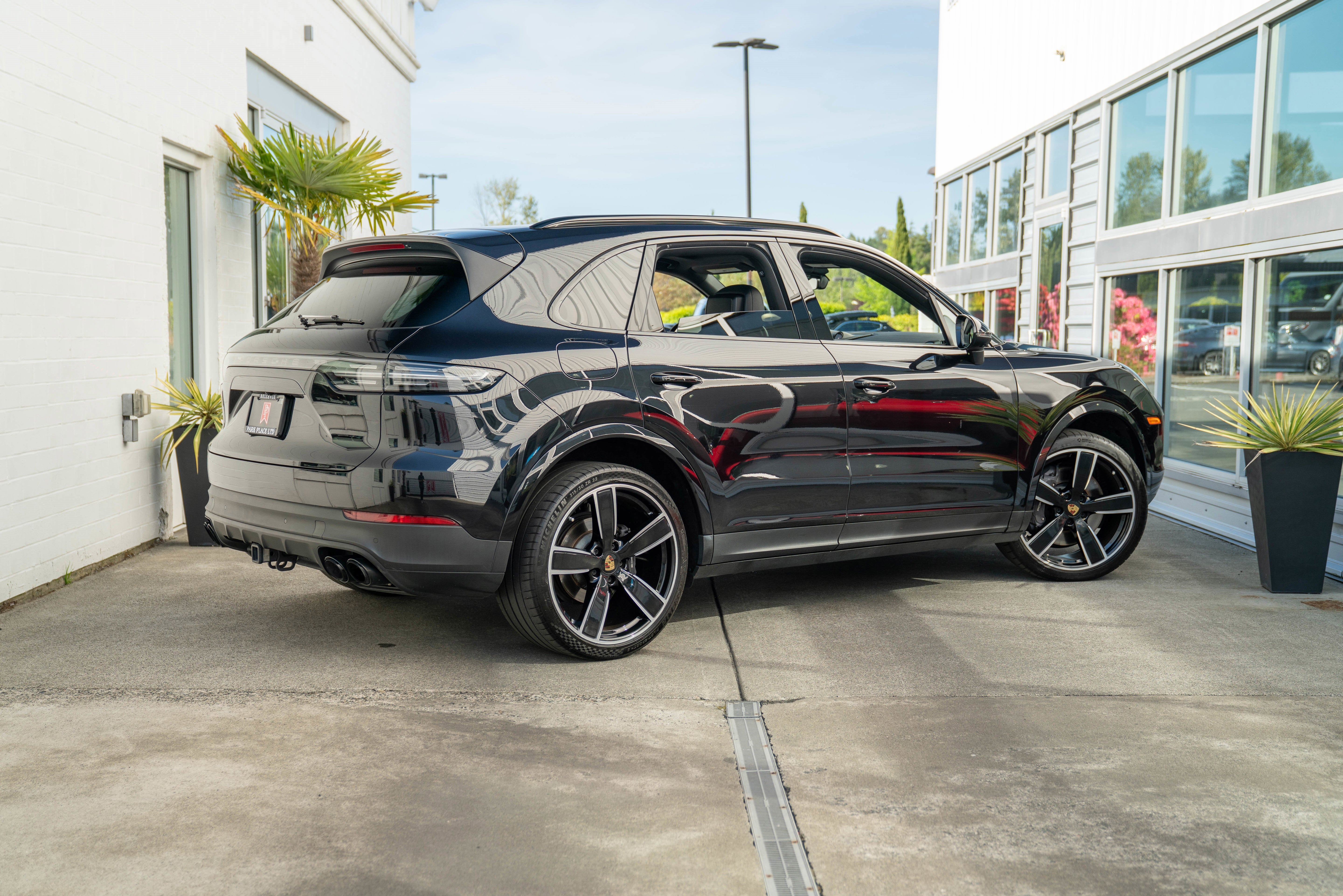 2022 Porsche Cayenne AWD