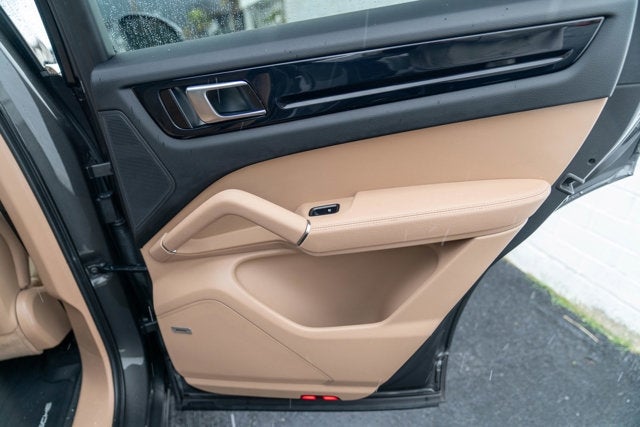 2021 Porsche Cayenne AWD