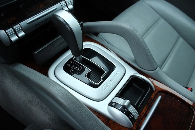 2004 Porsche Cayenne S