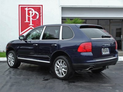 2004 Porsche Cayenne S