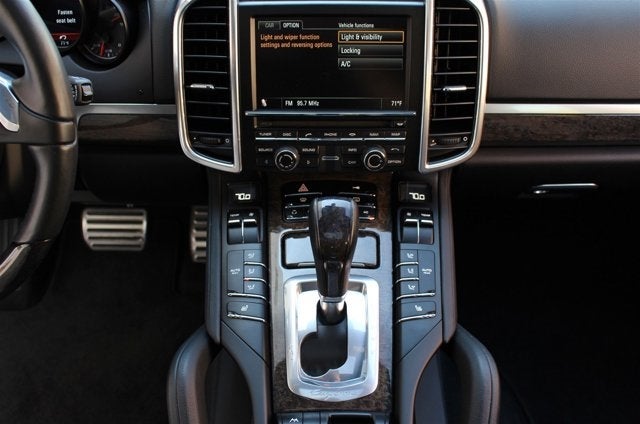 2011 Porsche Cayenne S