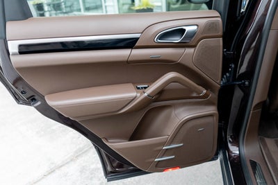 2018 Porsche Cayenne S