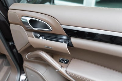 2018 Porsche Cayenne S