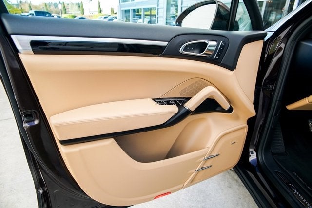 2016 Porsche Cayenne S