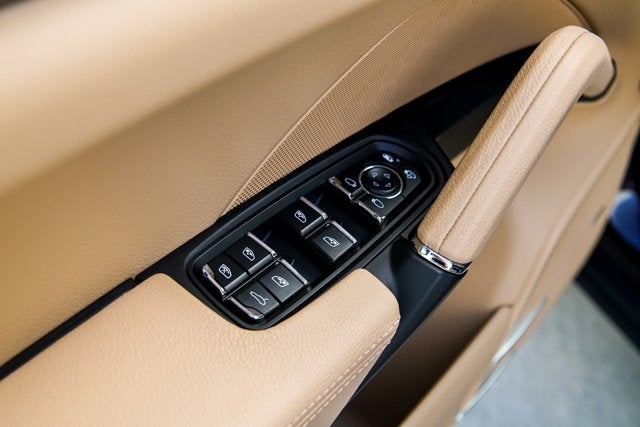 2016 Porsche Cayenne S