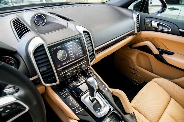 2016 Porsche Cayenne S