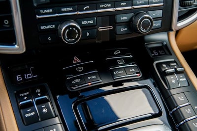 2016 Porsche Cayenne S