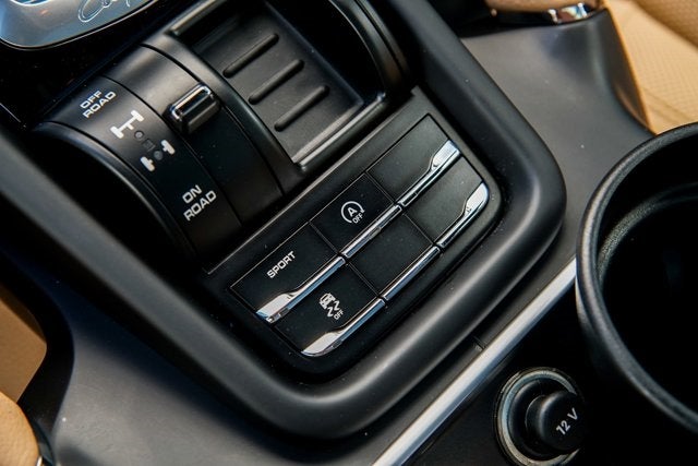 2016 Porsche Cayenne S