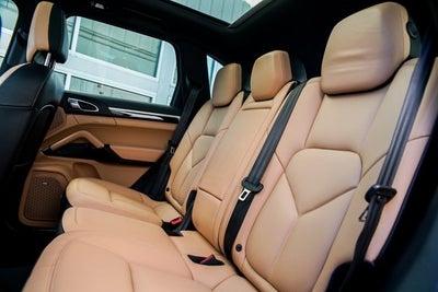 2016 Porsche Cayenne S