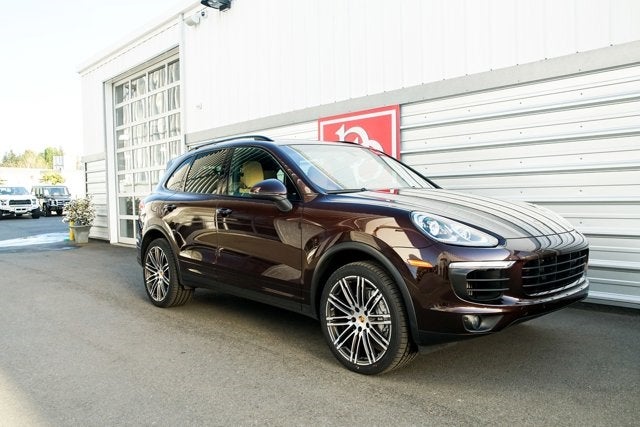 2016 Porsche Cayenne S