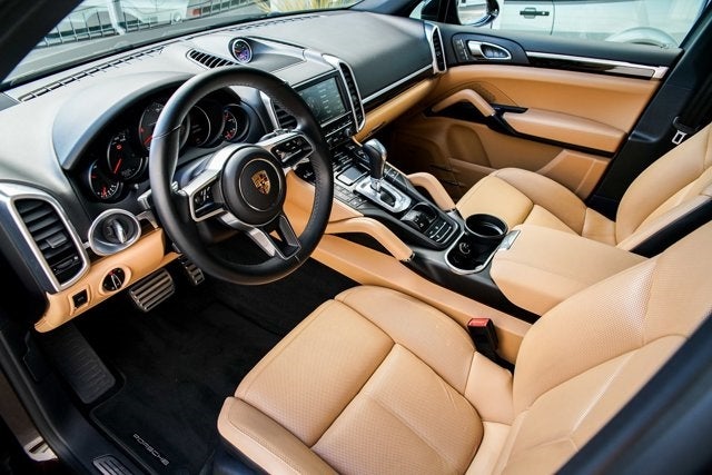 2016 Porsche Cayenne S