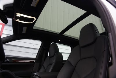 2015 Porsche Cayenne S